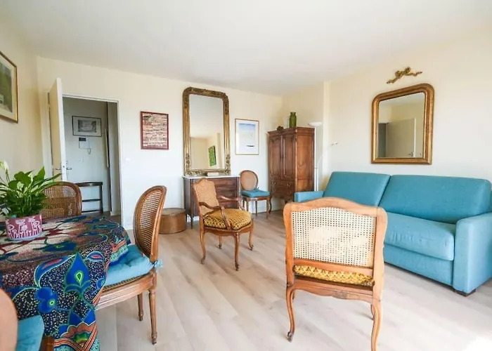 Beautifully Designed 1br With King Size Bed Apartament