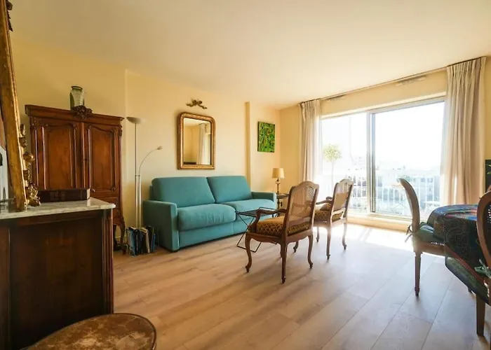 Beautifully Designed 1br With King Size Bed * Paryż
