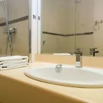 Beautifully Designed 1br With King Size Bed