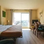 Appartement Beautifully Designed 1br With King Size Bed *