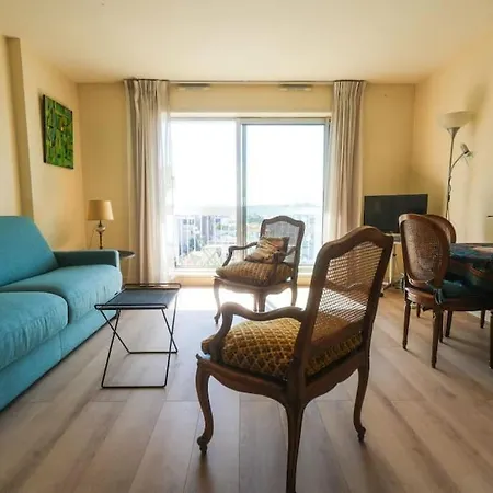 Beautifully Designed 1br With King Size Bed Paris